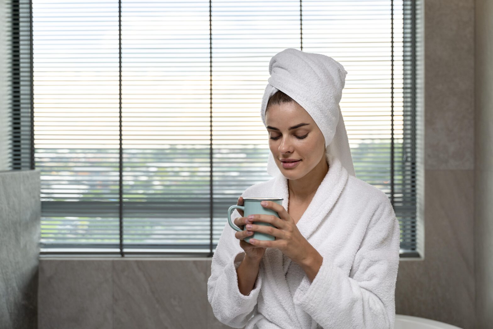 Using heat – including warm baths – can help relax your abdomen and relieve pain